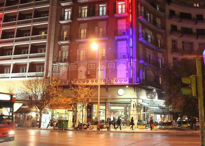 Ilios Hotel *